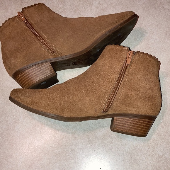 Gently worn Jack Rogers Ankle boots - Picture 7 of 8